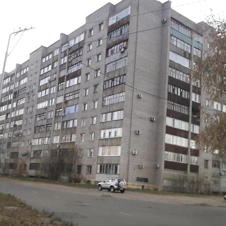 Просторная Квартира Для Большой Компании В Центре Павлодара Bagian luar foto